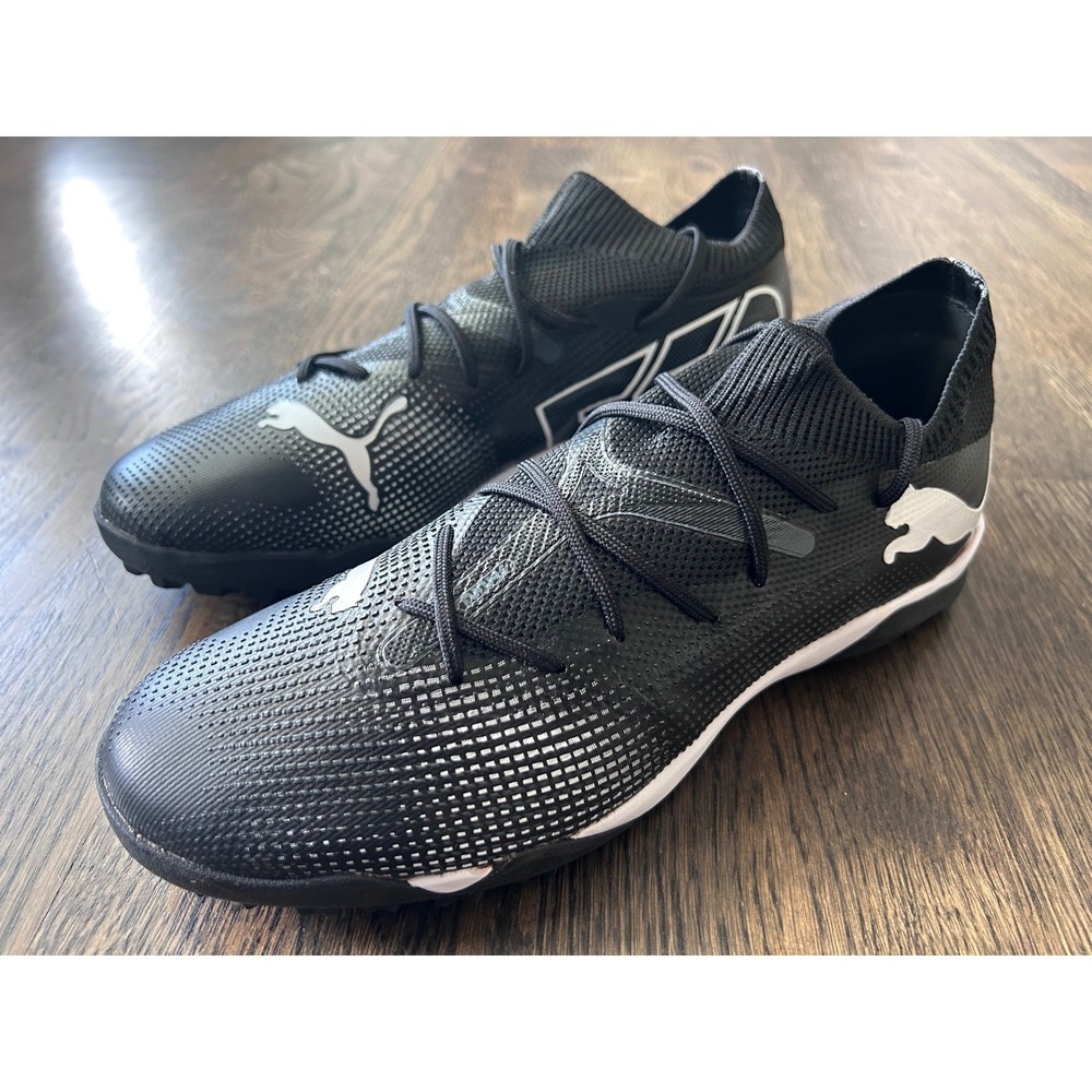 Puma Future 7 Play TT Mens Soccer Cleats Black White Turf Shoes 107720-02 US 7.5